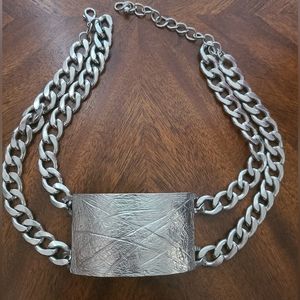 Gorgeous statement silver chain choker